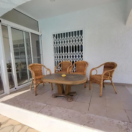 Cosy, Well Equipped House, 5 Min. From The Дом отдыха *