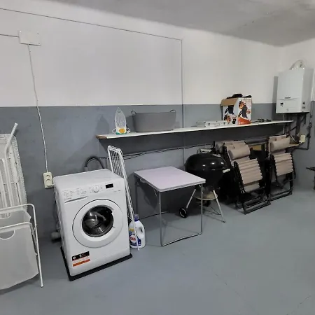 Cosy, Well Equipped House, 5 Min. From The